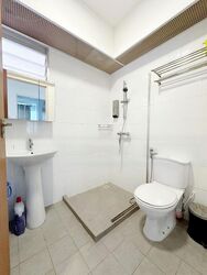 Blk 213B Punggol Waves (Punggol), HDB 5 Rooms #450393961